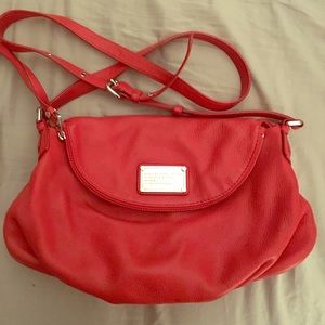 Classic Q Natasha Crossbody Bag